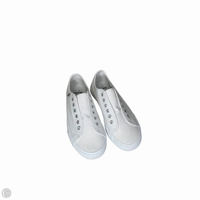 Plush flexibility Shoes Sneakers By Clothes Mentor In White, Size: 6