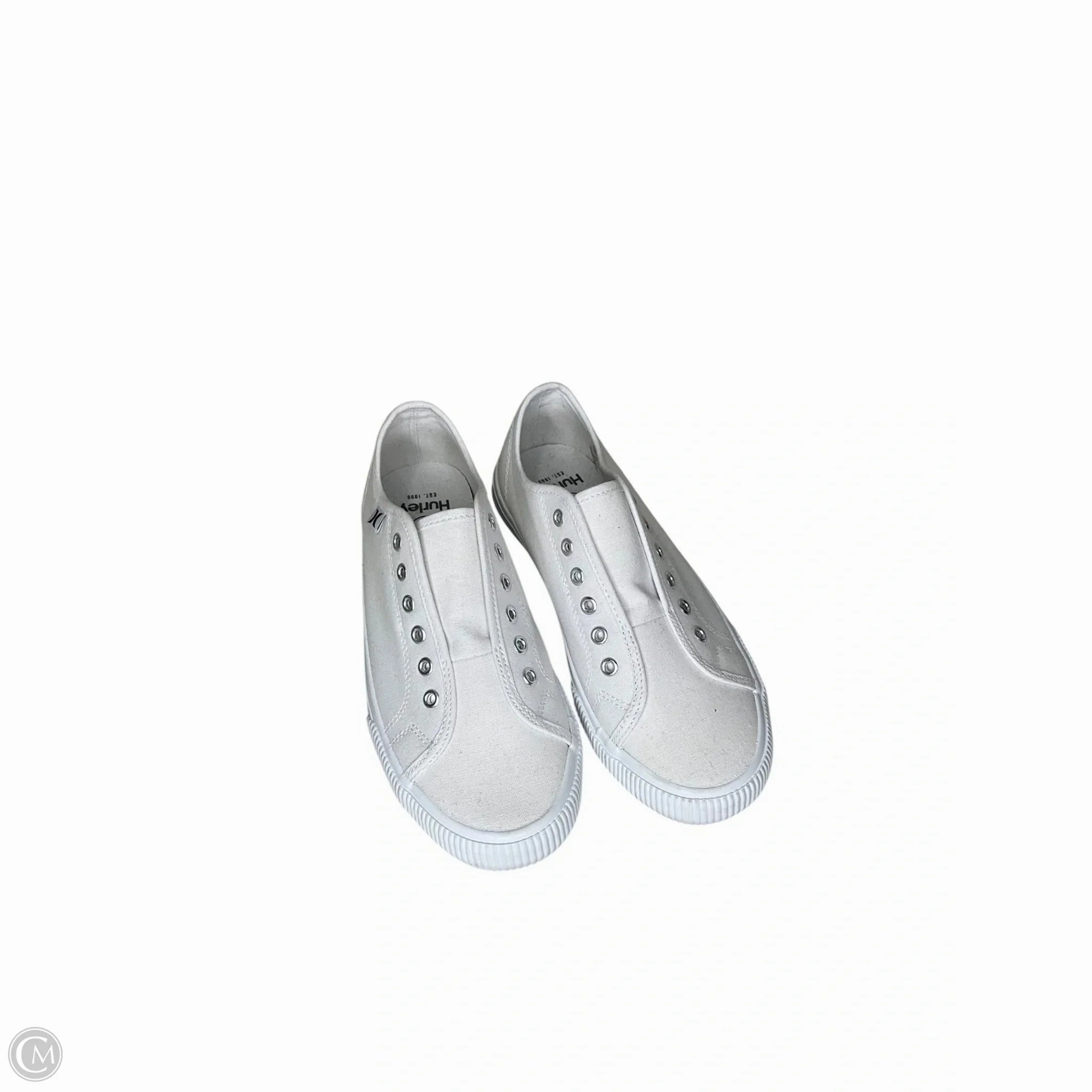 Plush flexibility Shoes Sneakers By Clothes Mentor In White, Size: 6