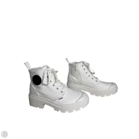 Shoes Sneakers By PALLADIUM In White, Size: 6 Energy Focus All terrain