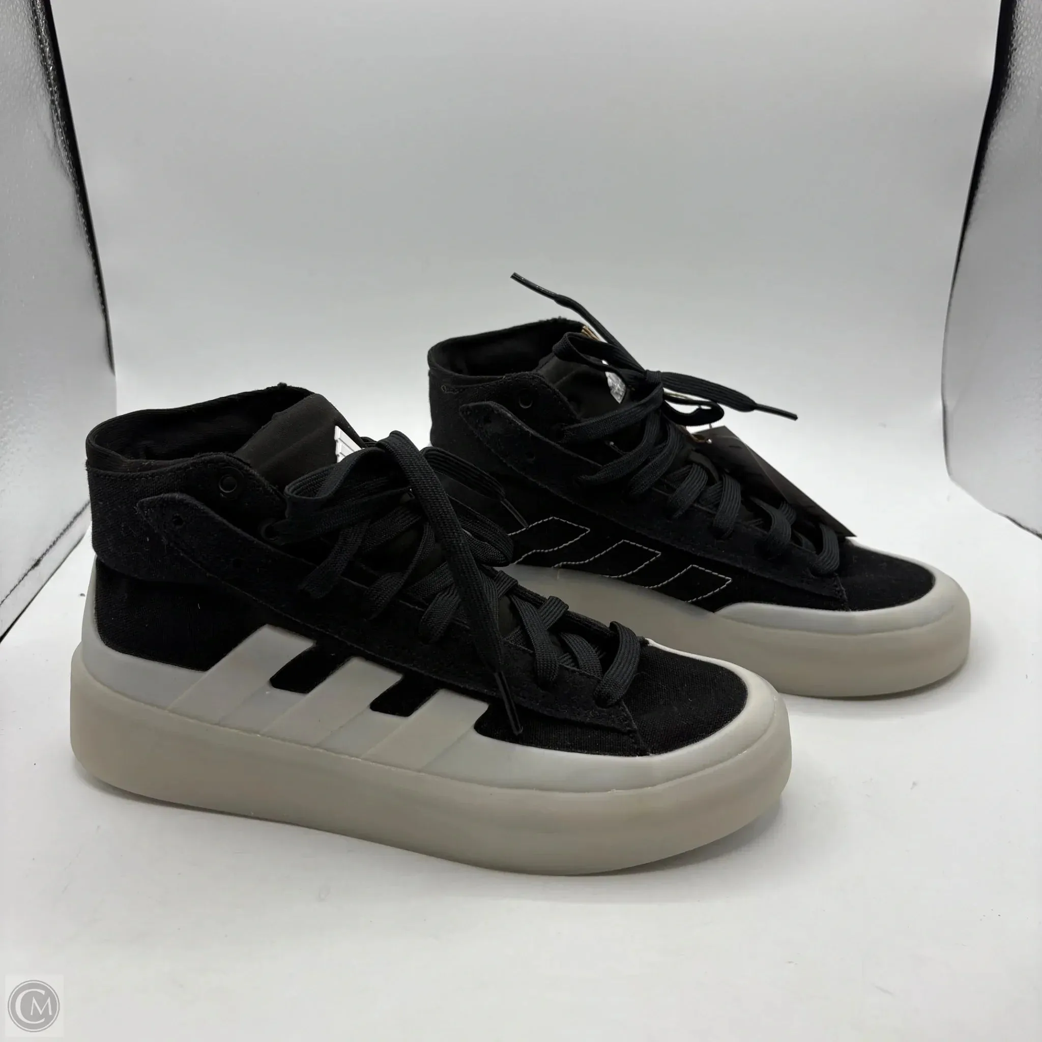 Shoes Sneakers By Adidas In Black, Size: 7 Active Cushion