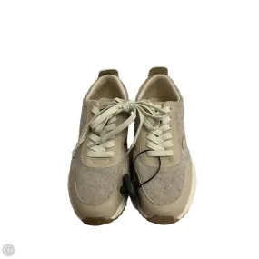 TPU Stabilizer High Cushion Shoes Sneakers By Dolce Vita In Cream, Size: 9