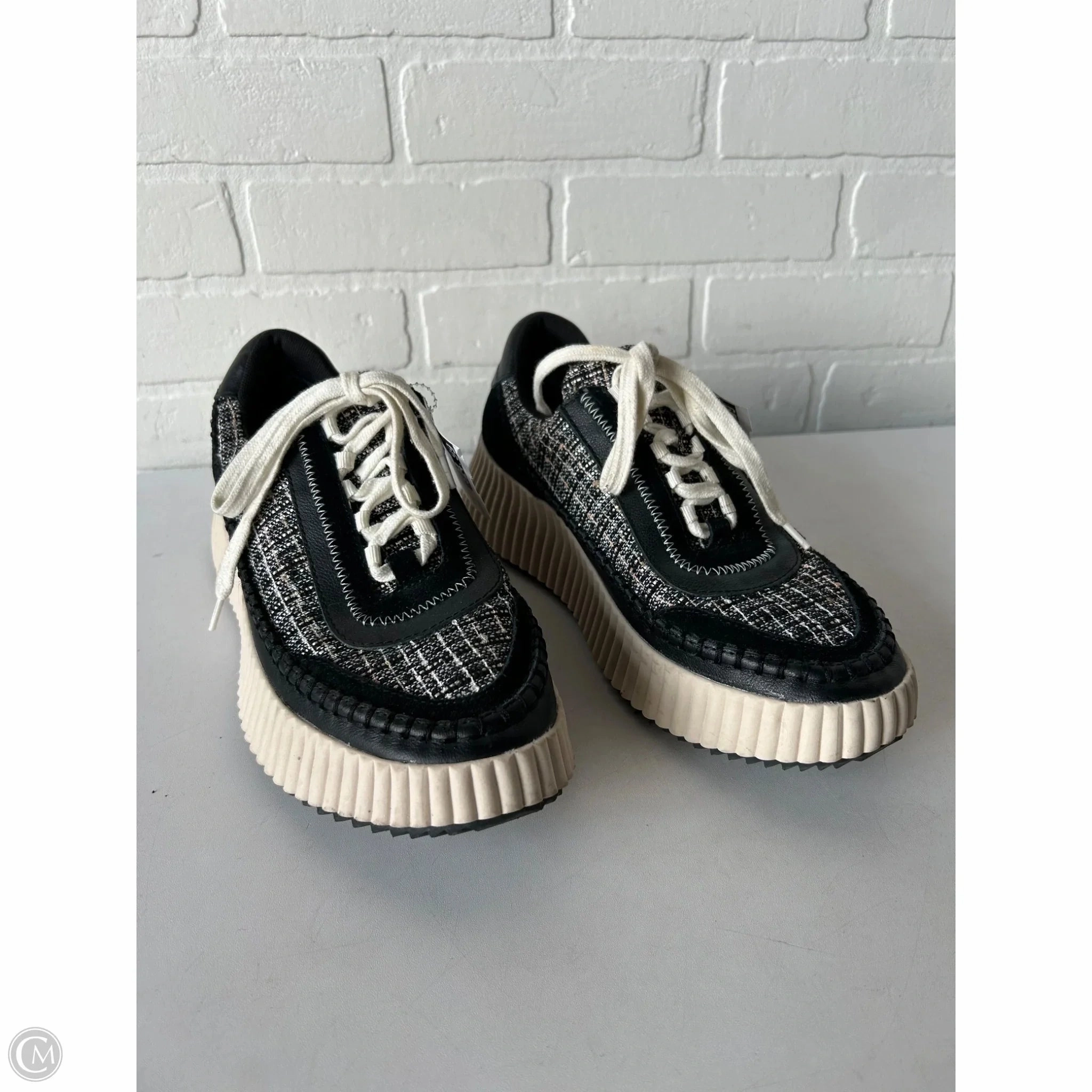 Shoes Sneakers By Dolce Vita In Black & Cream, Size: 10 ReinforcedHeel