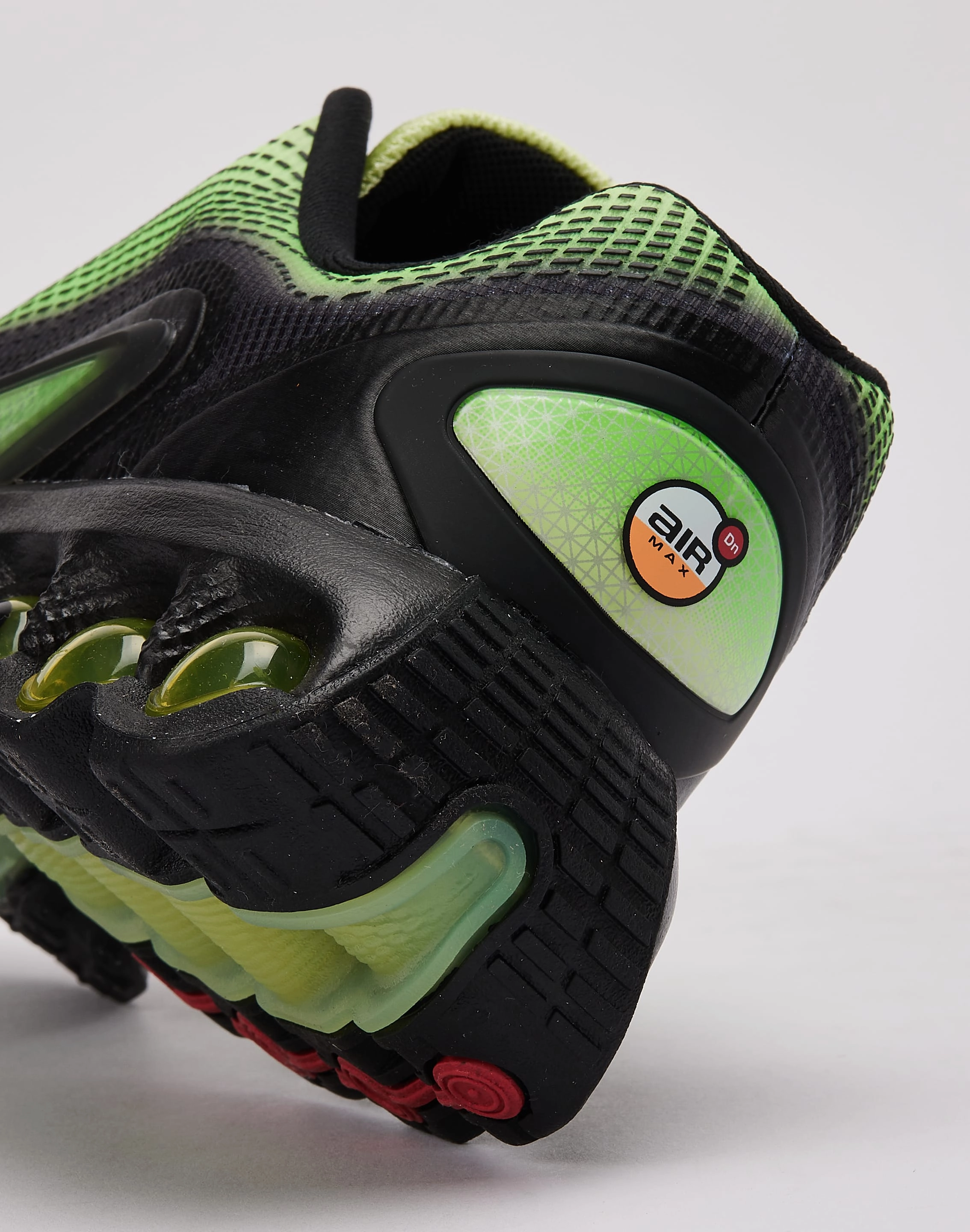 Nike Air Max Dn Grade-School sporty - style shoes