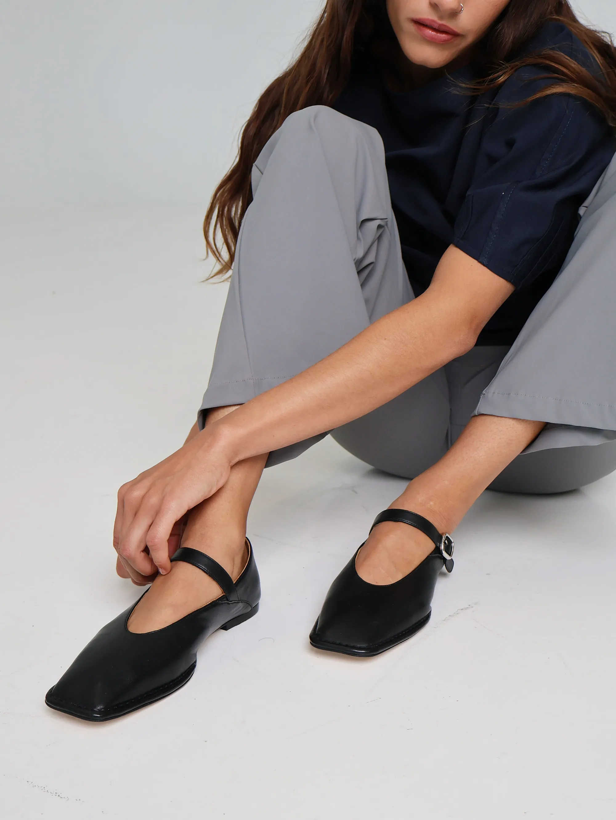 Help Walk Osuna Black Ballerina