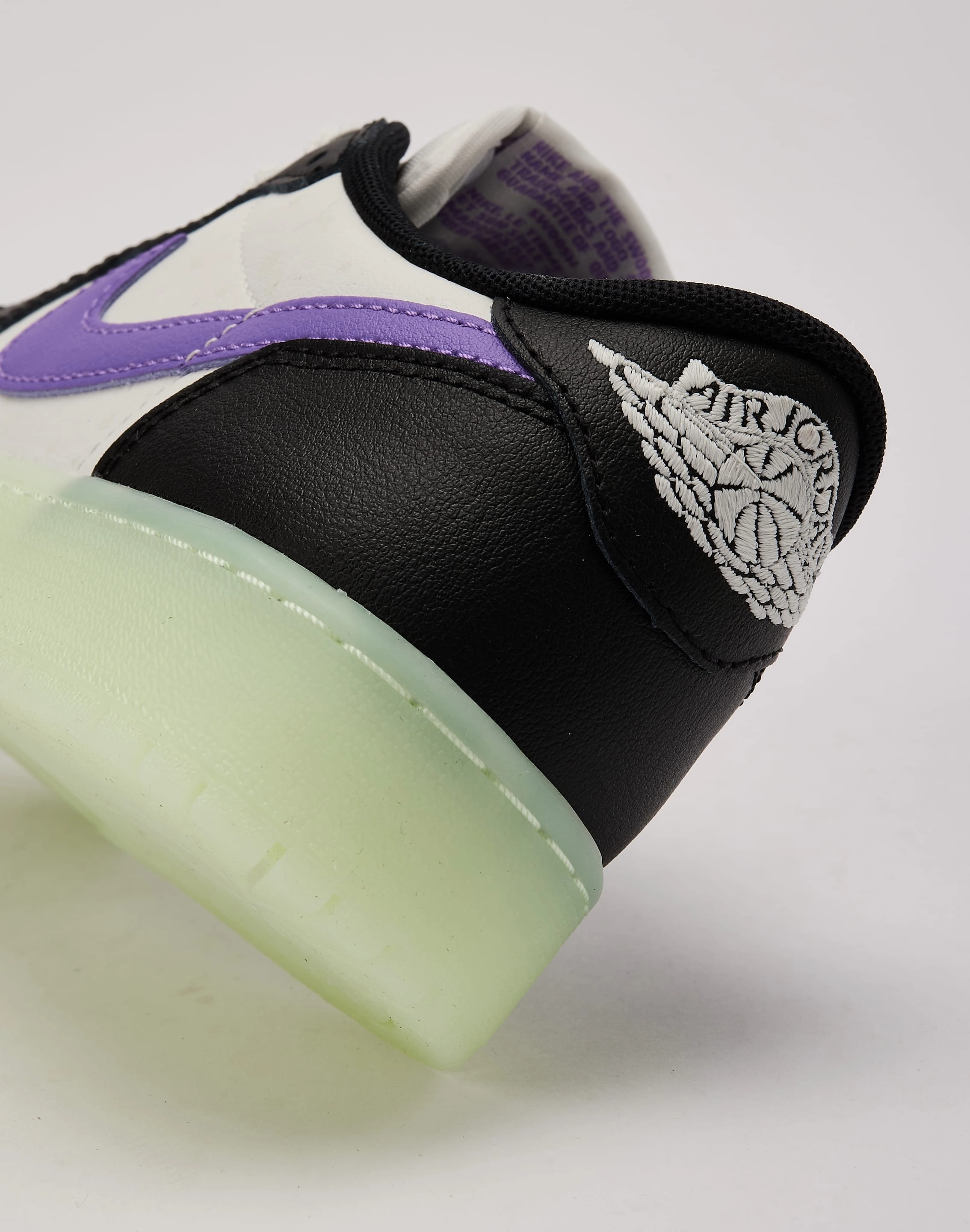 Jordan Air Jordan 1 Retro Low OG 'Black Raspberry' Grade-School Synthetic kids' shoes