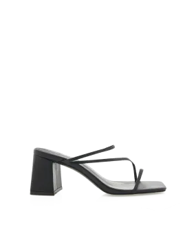 YAZMIN 2.0 - BLACK Compression Molded Midsole