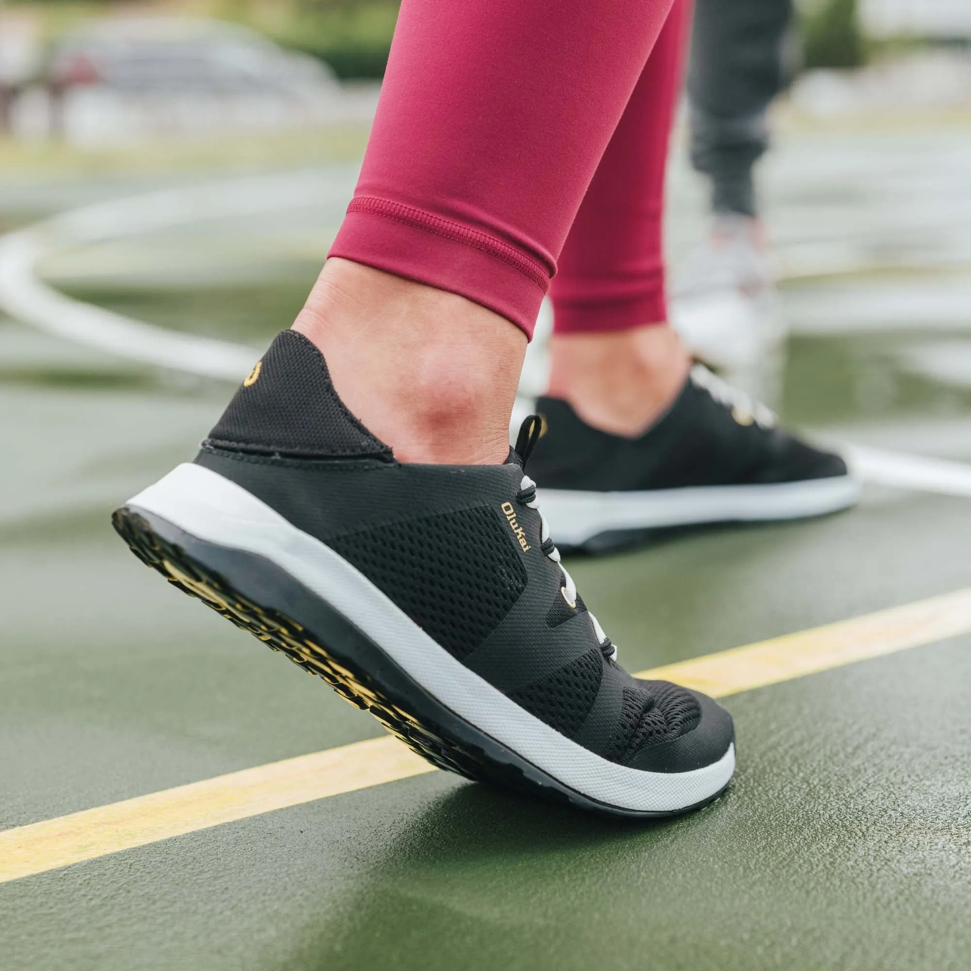 Huia - Black Responsive Foam Core Reinforced Heel Counter