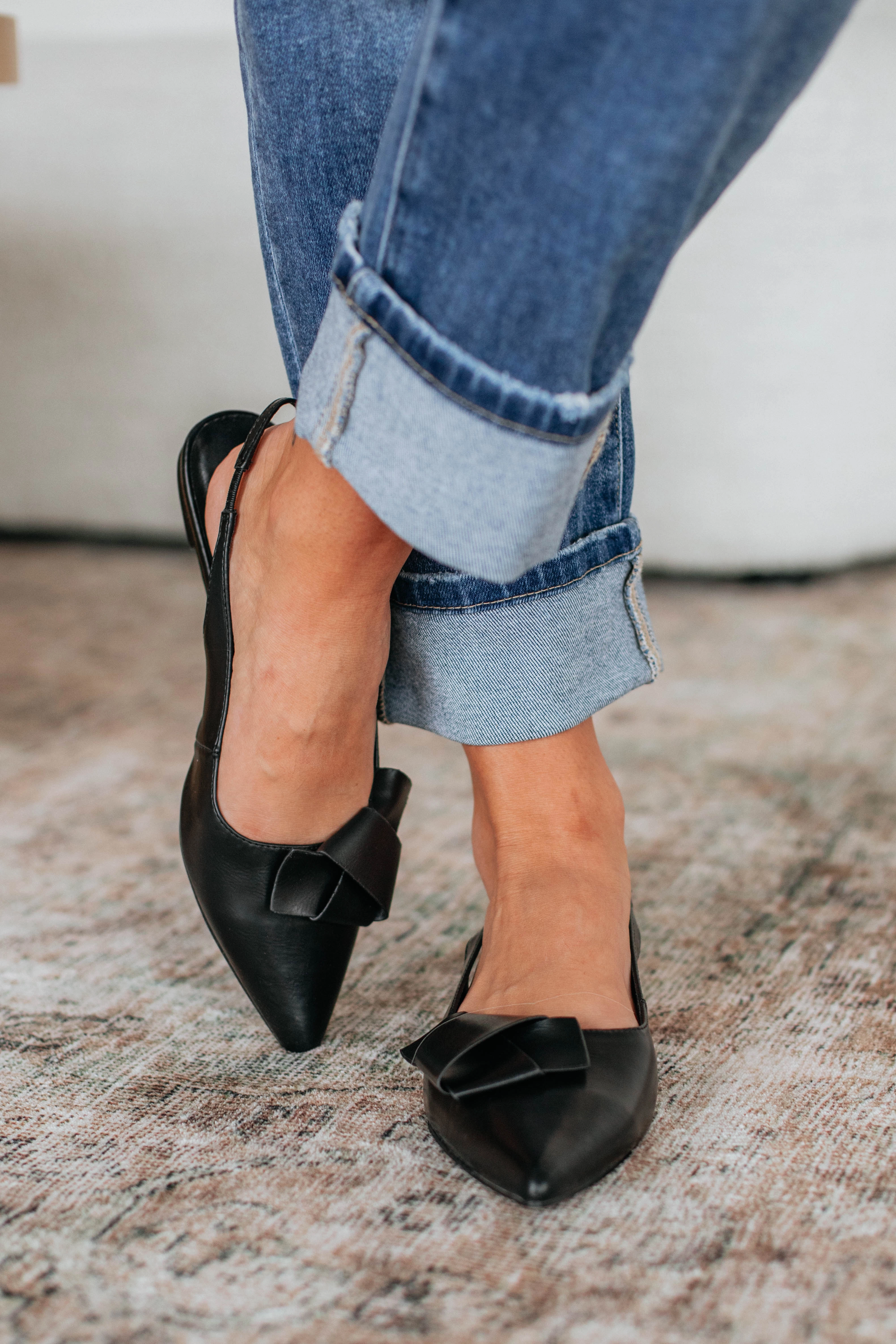 Black Edge Odor Control Technology Straight To The Point Flats