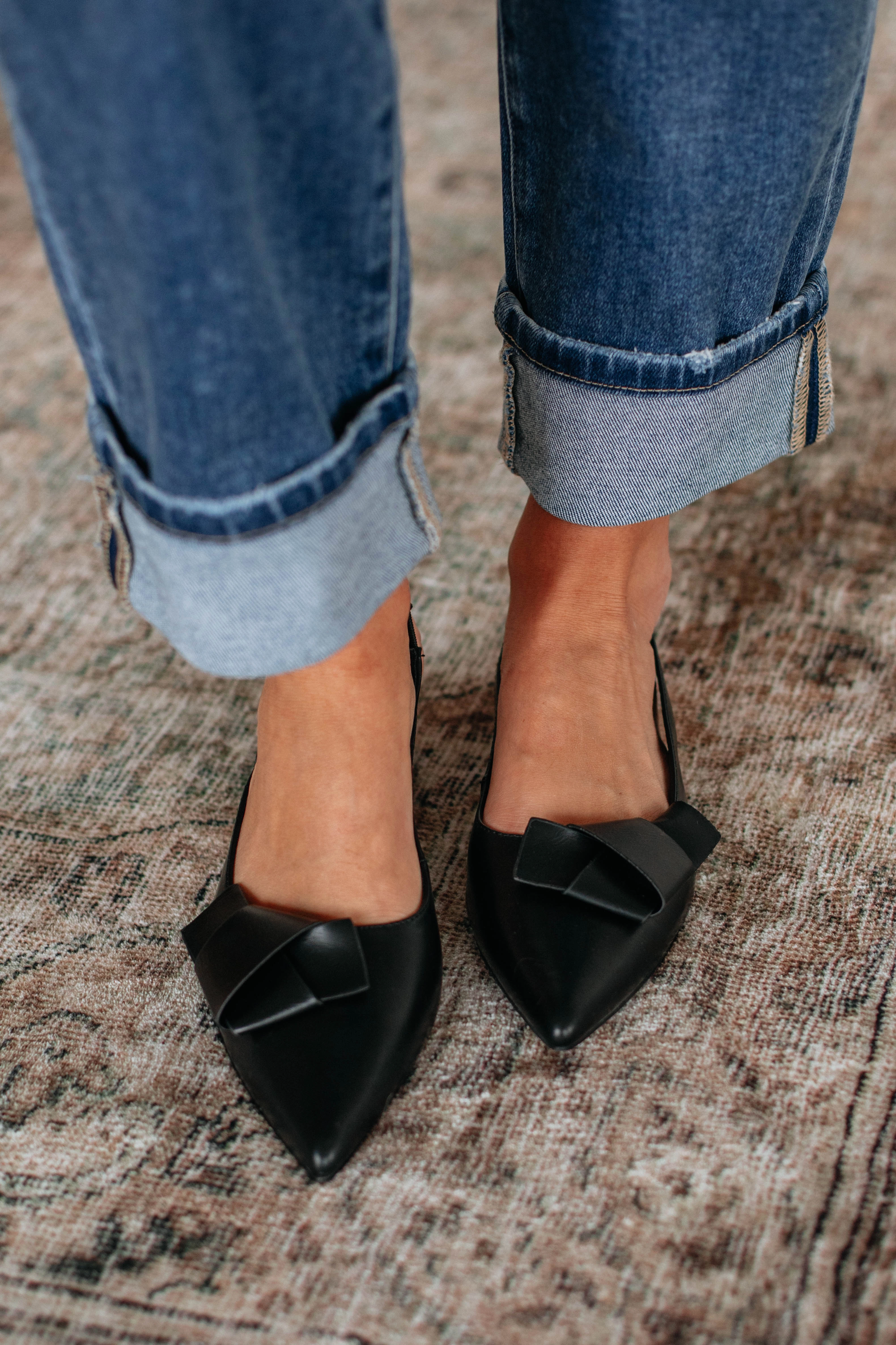 Good Traction All Day Comfort Straight To The Point Flats