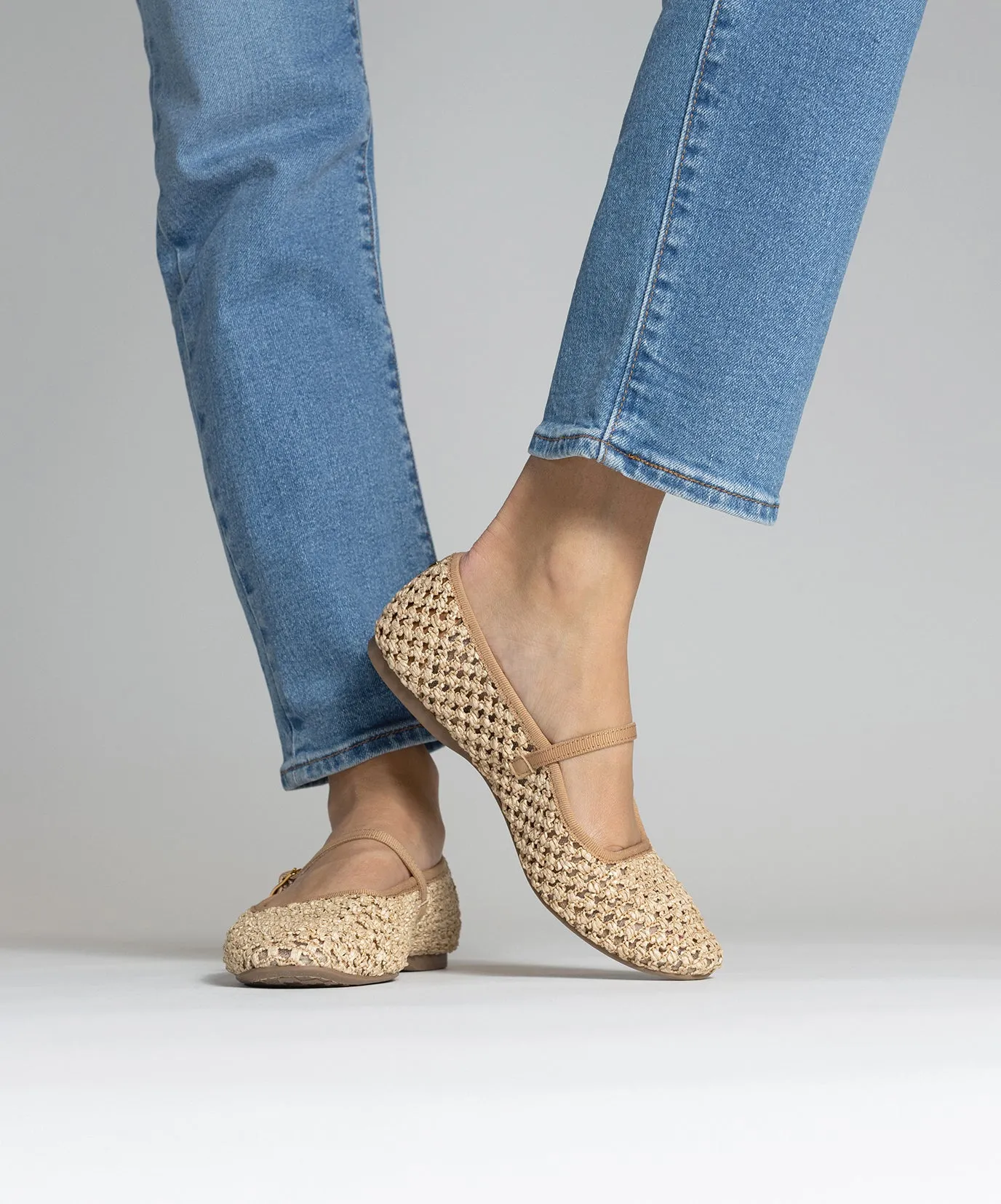 The Hummingbird Mary Jane - Tan Openweave Retro Vibe Reinforced toe