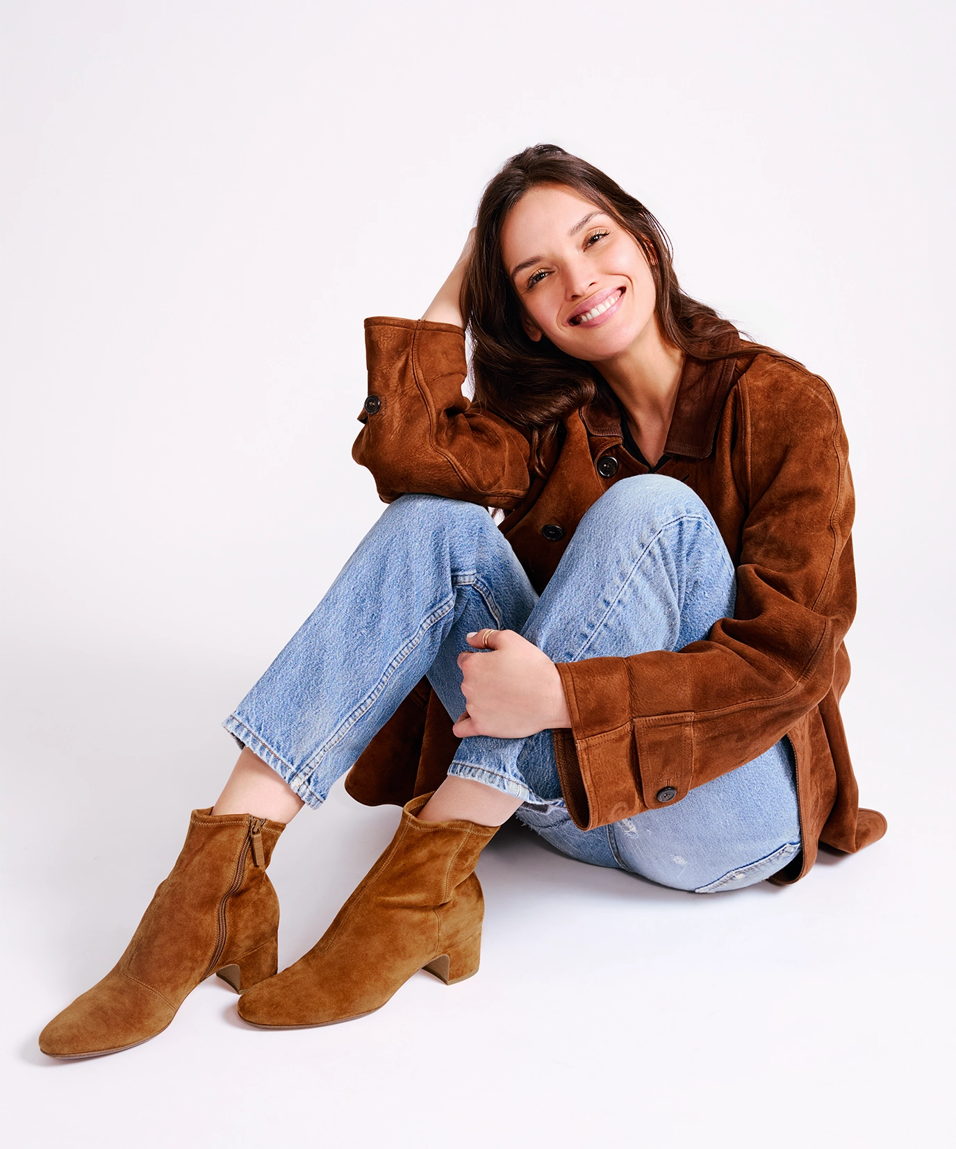 Seamless Interior The Starling 50 Bootie - Tan Stretch Suede