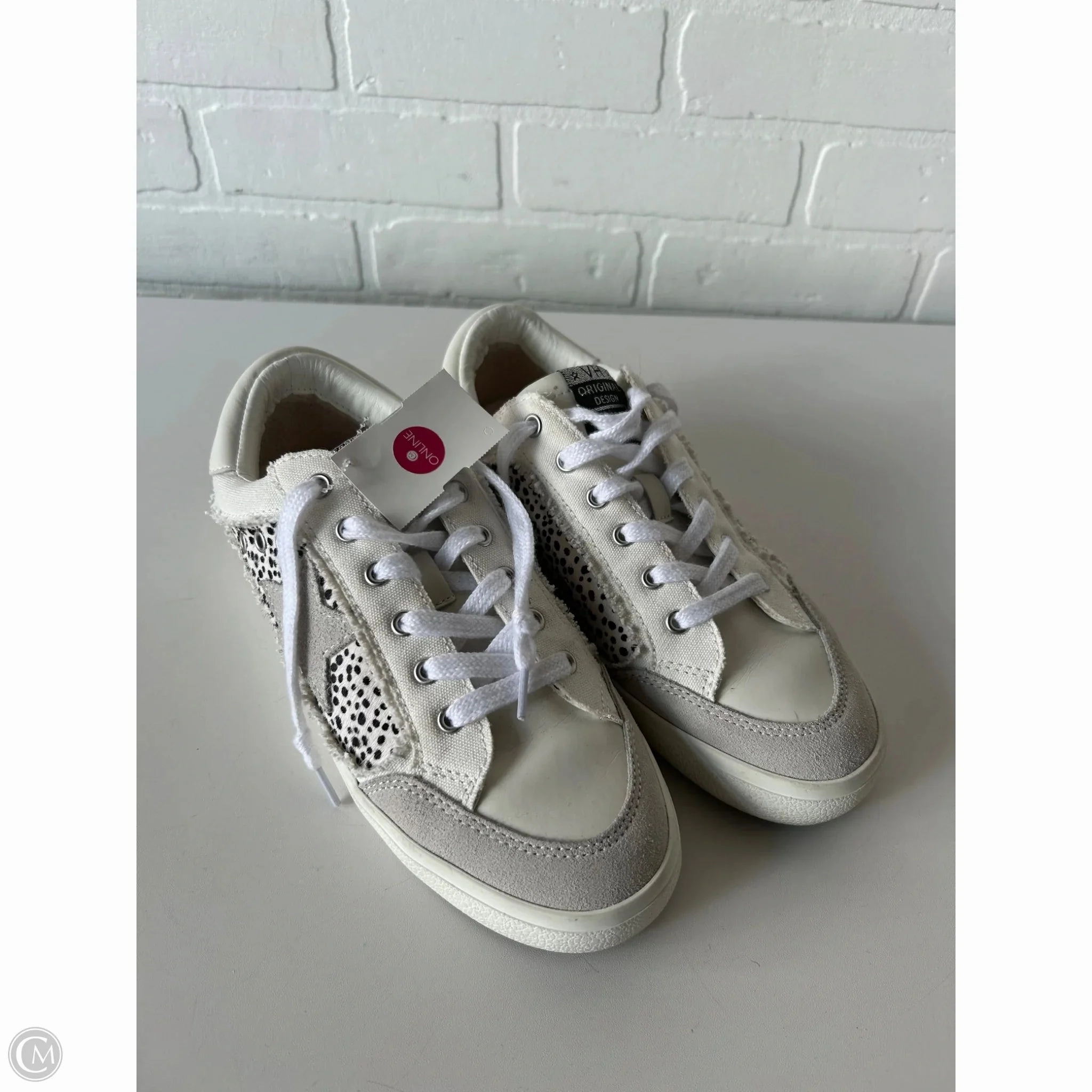Shoes Sneakers By Vintage Havana In White, Size: 9 Reinforced Eyelets