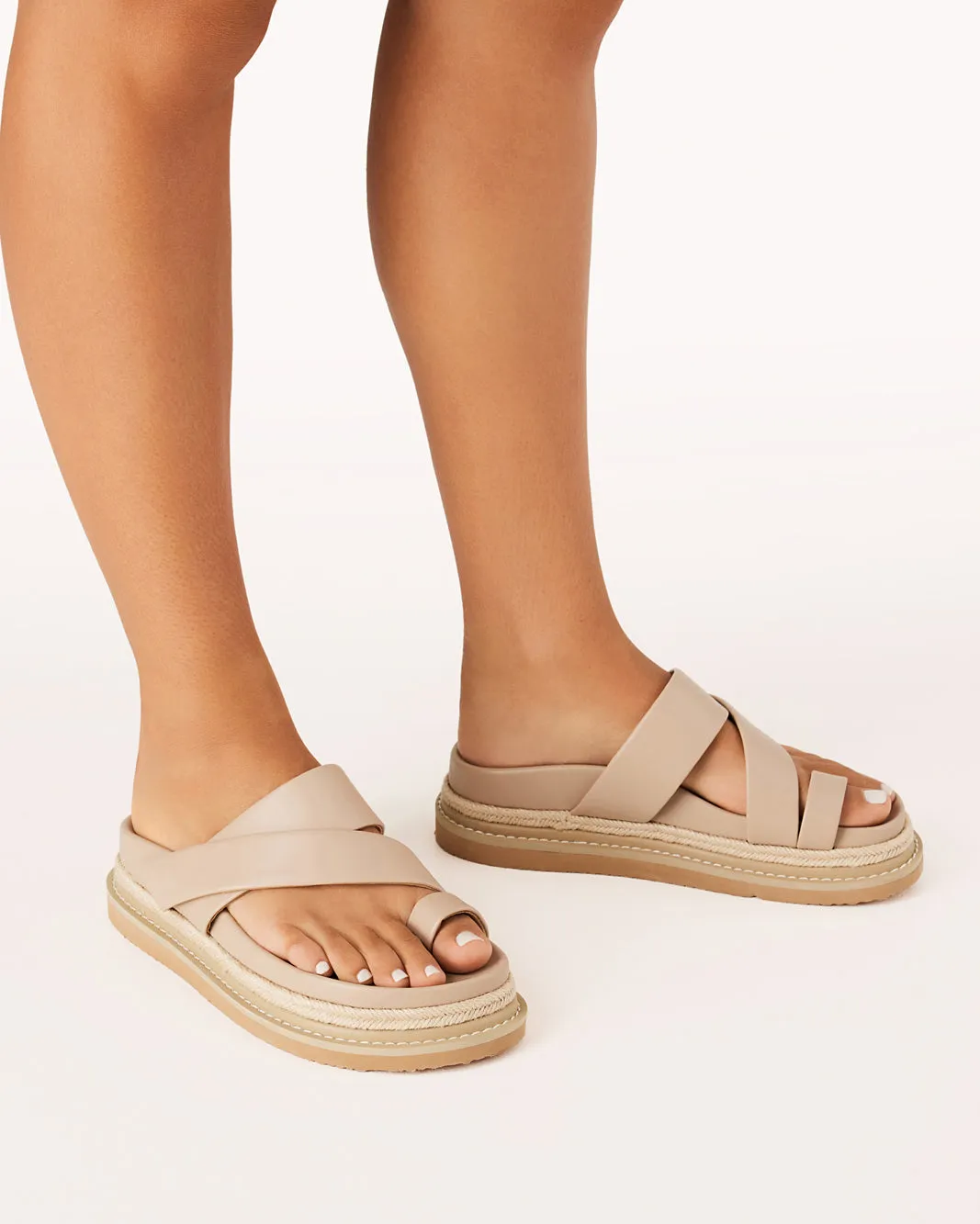 ARMAS - LIGHT CLAY Comfortable All