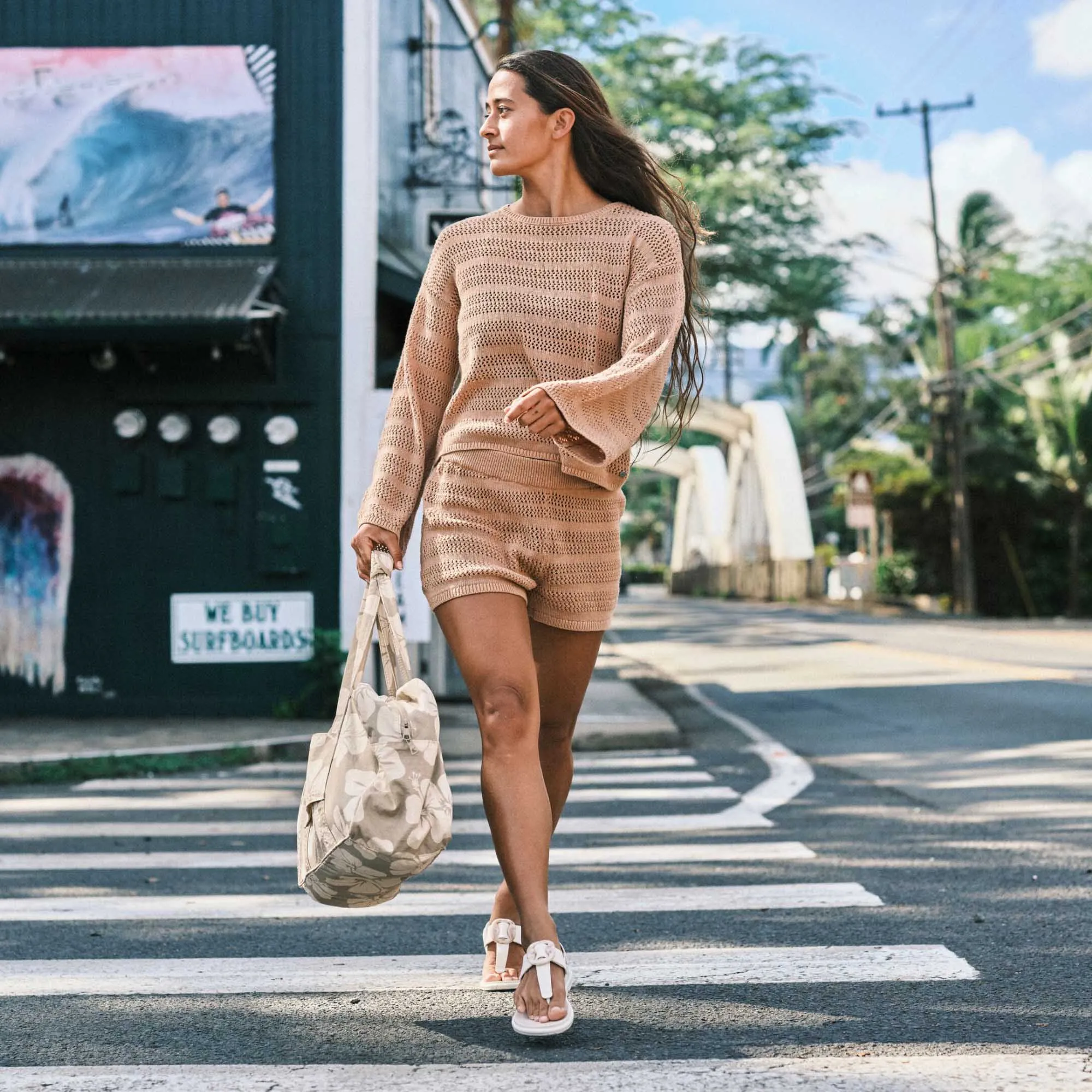 Lai TBar - White Sand / White Sand Casual Footwear for Beach