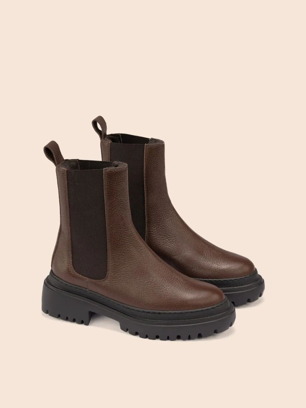 Wind Barrier Cortina Brown Lined Boot