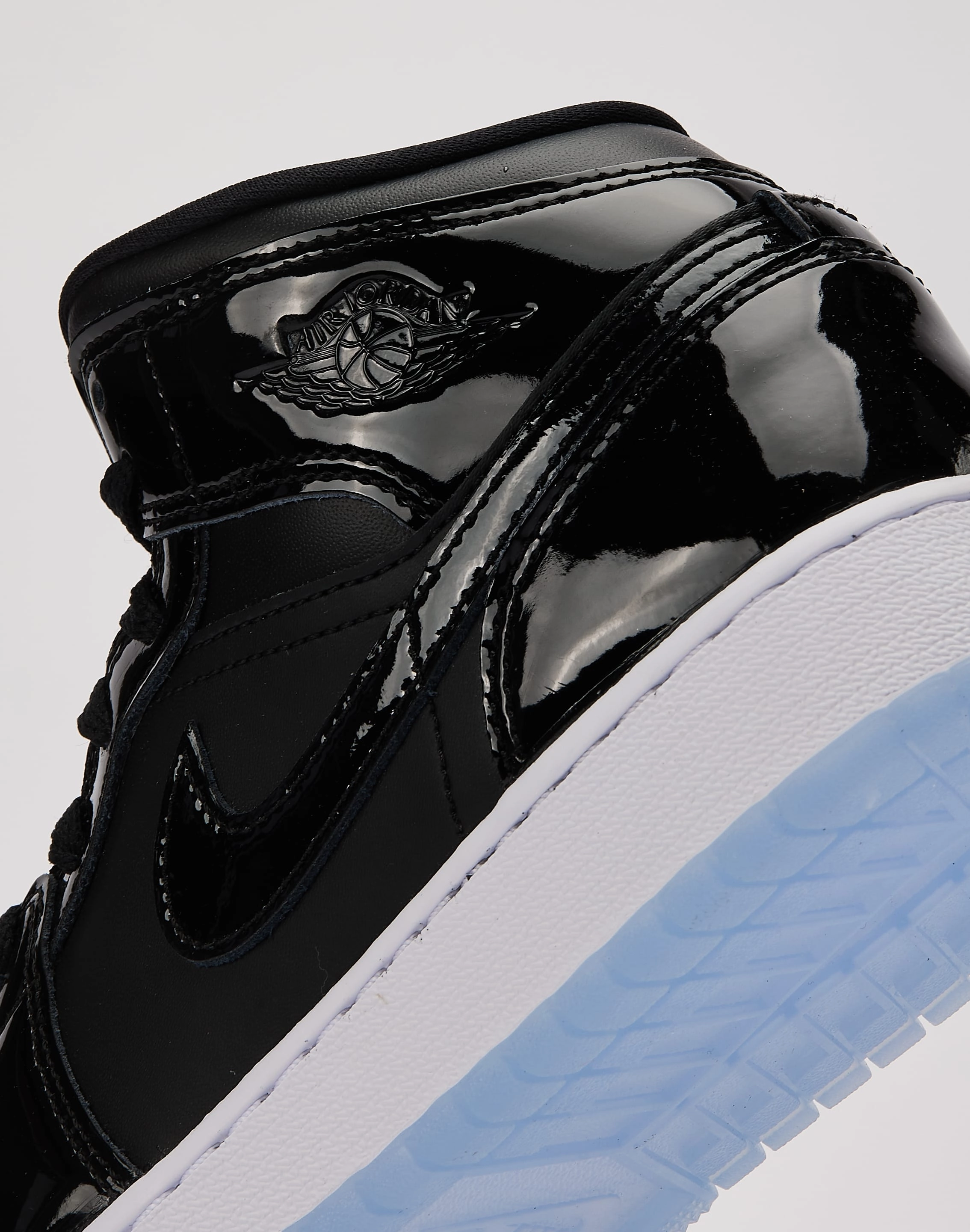 Party outfits for children Jordan Air Jordan 1 Mid SE Grade-School