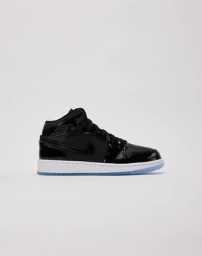 Jordan Air Jordan 1 Mid SE Grade-School Velcro Closure