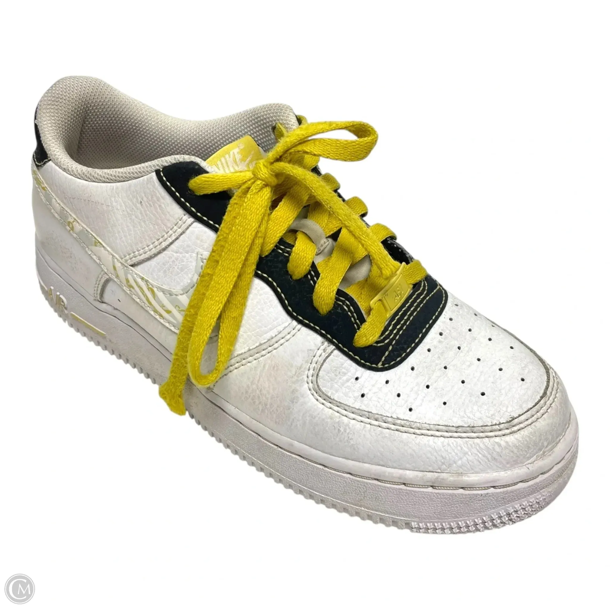 Shoes Sneakers By Nike In White & Yellow, Size: 8.5 Anti Odor Technology Slip Choice