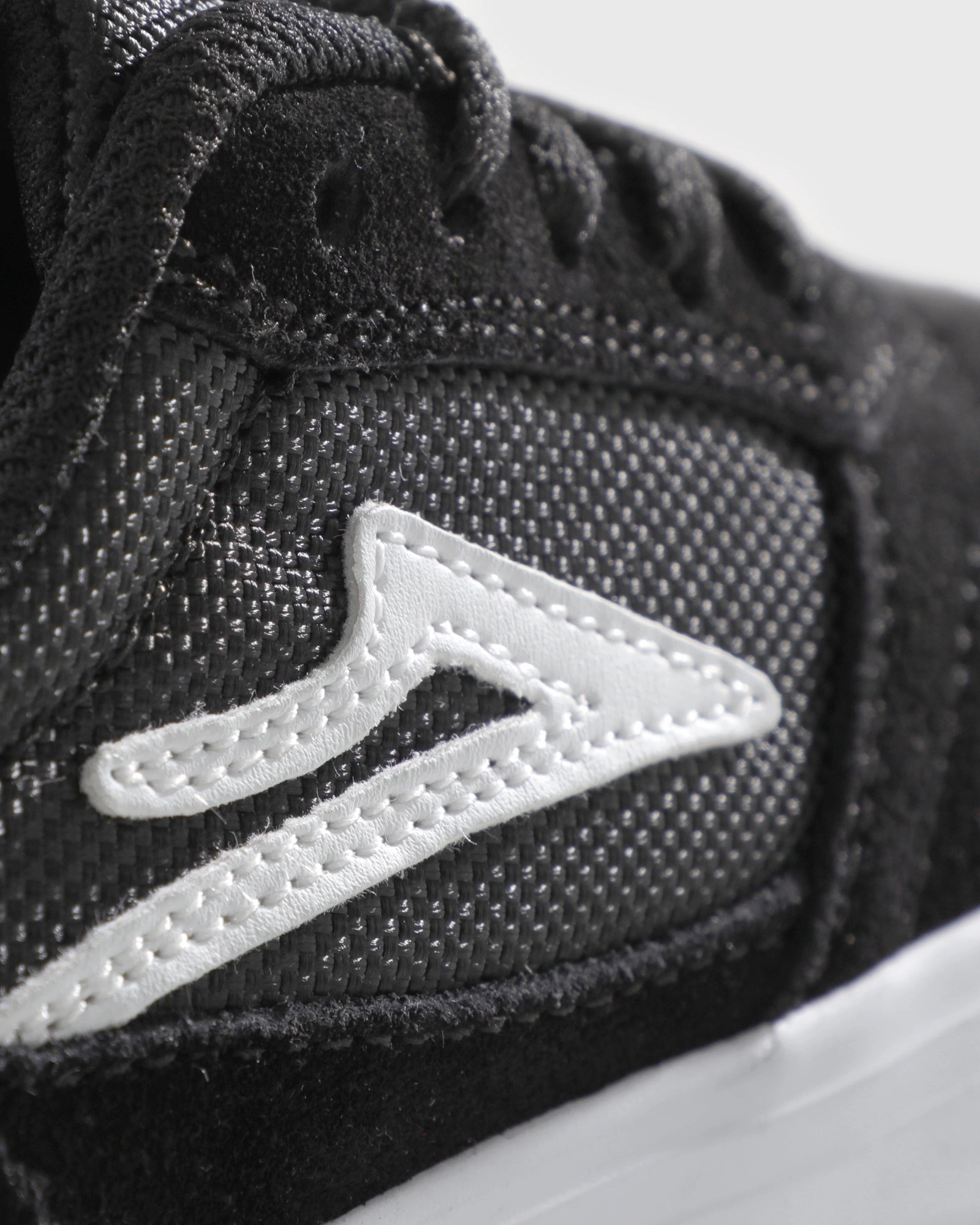 Ventilated Mesh Cold Weather Cambridge Kids - Black/White Suede