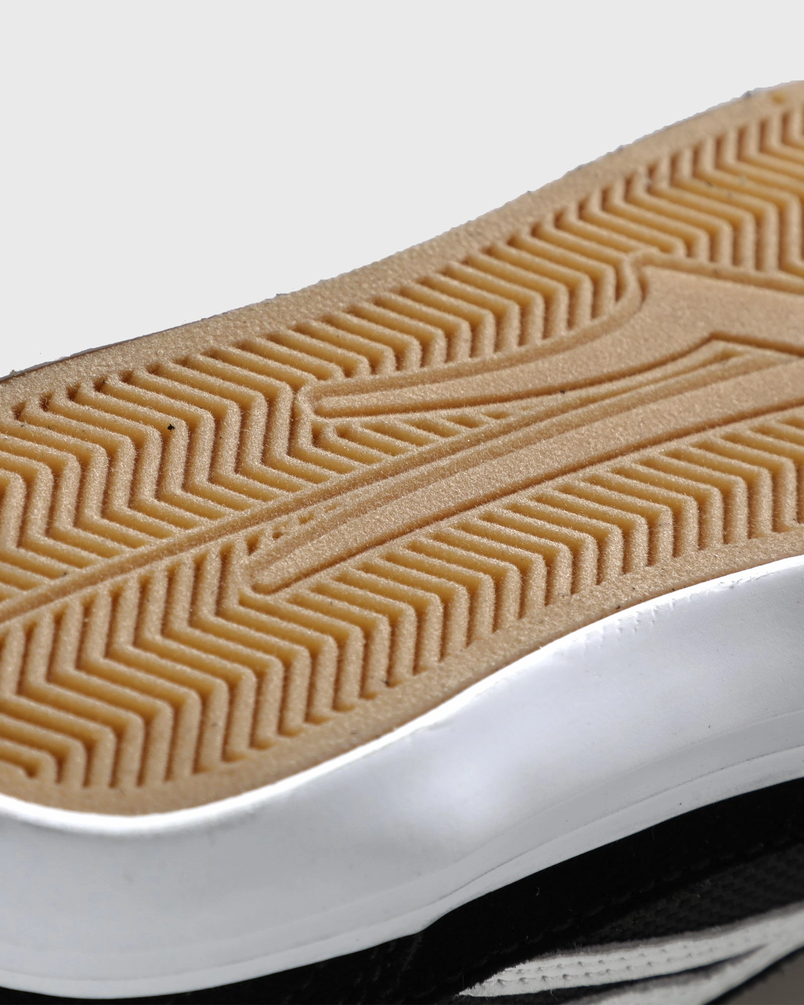 Cambridge Kids - Black/White Suede Seamless Inner Sleeve