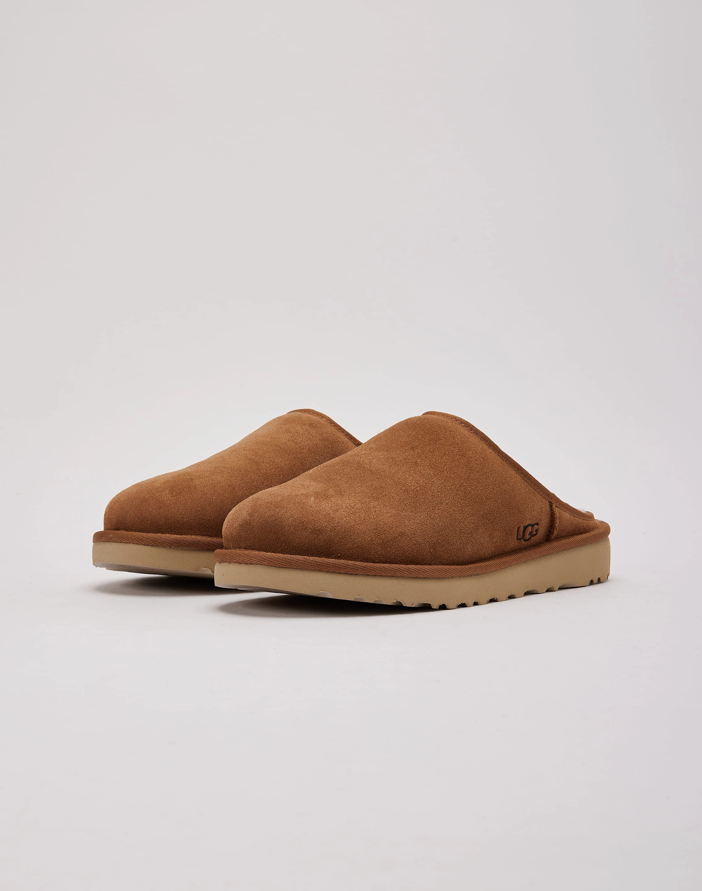 UGG Classic Slip-On Slim Line