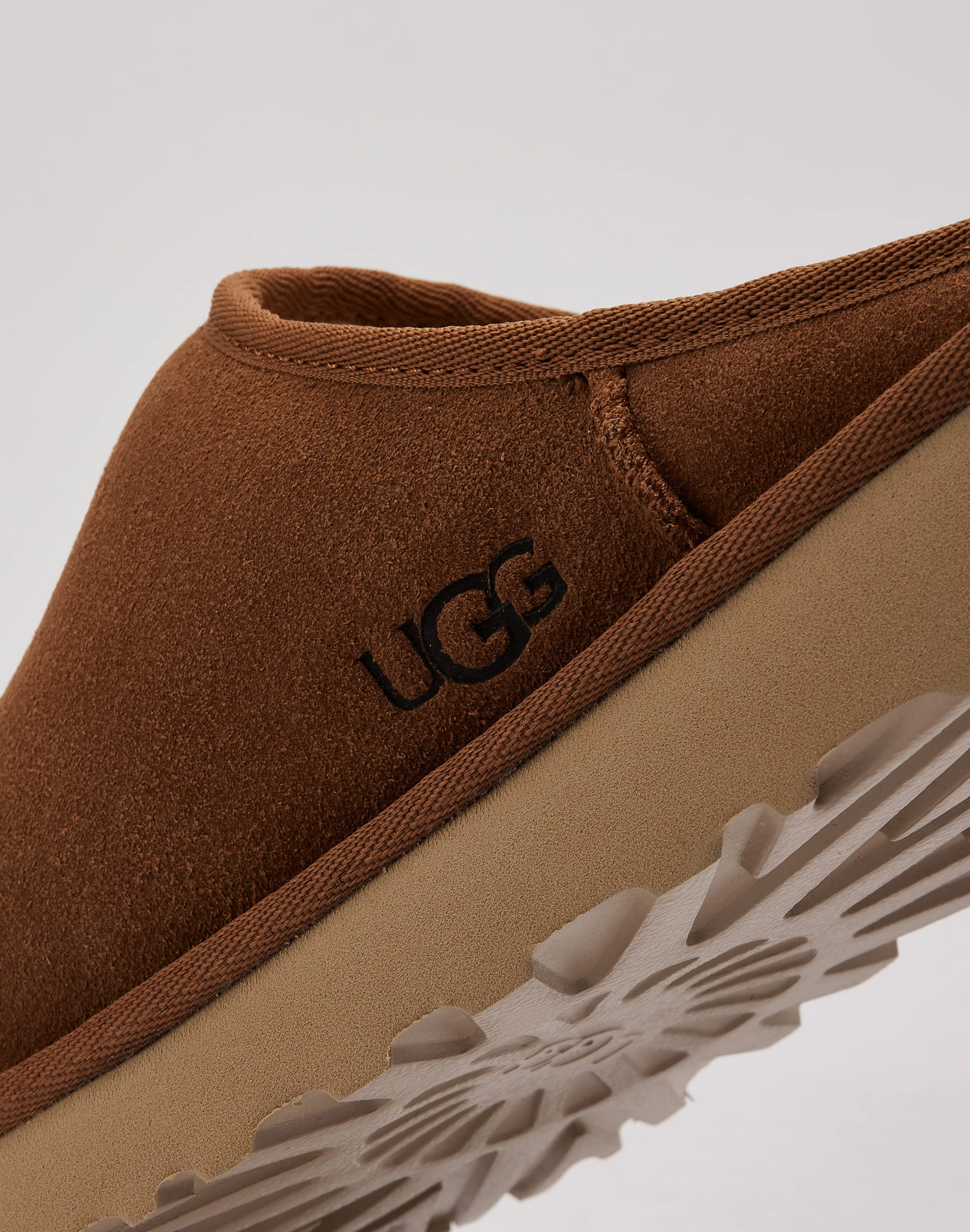 UGG Classic Slip-On Runway Glow Sport Active