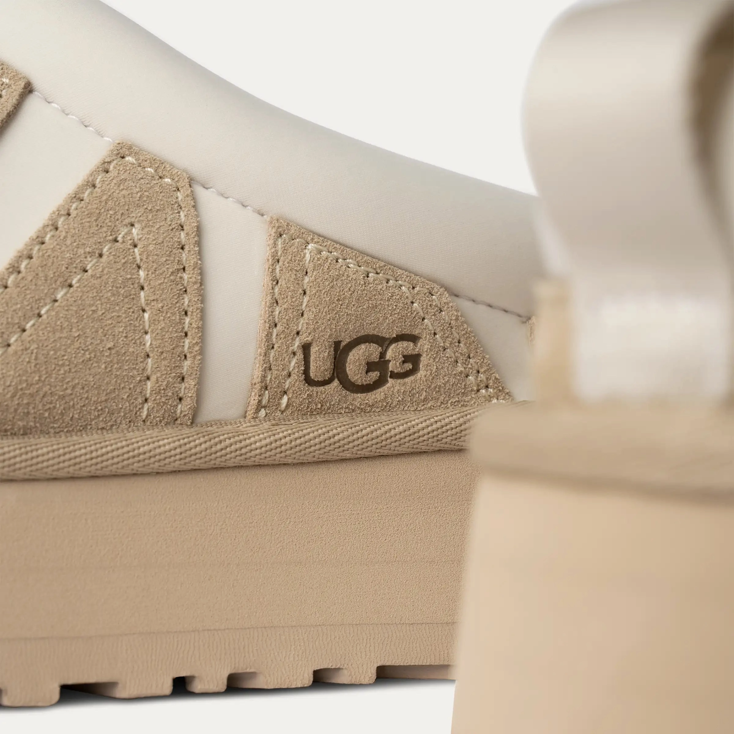 UGG Women's Tazz Sunset Clog - Mustard Seed Ocean Walk Quick Dry Fabric Technology