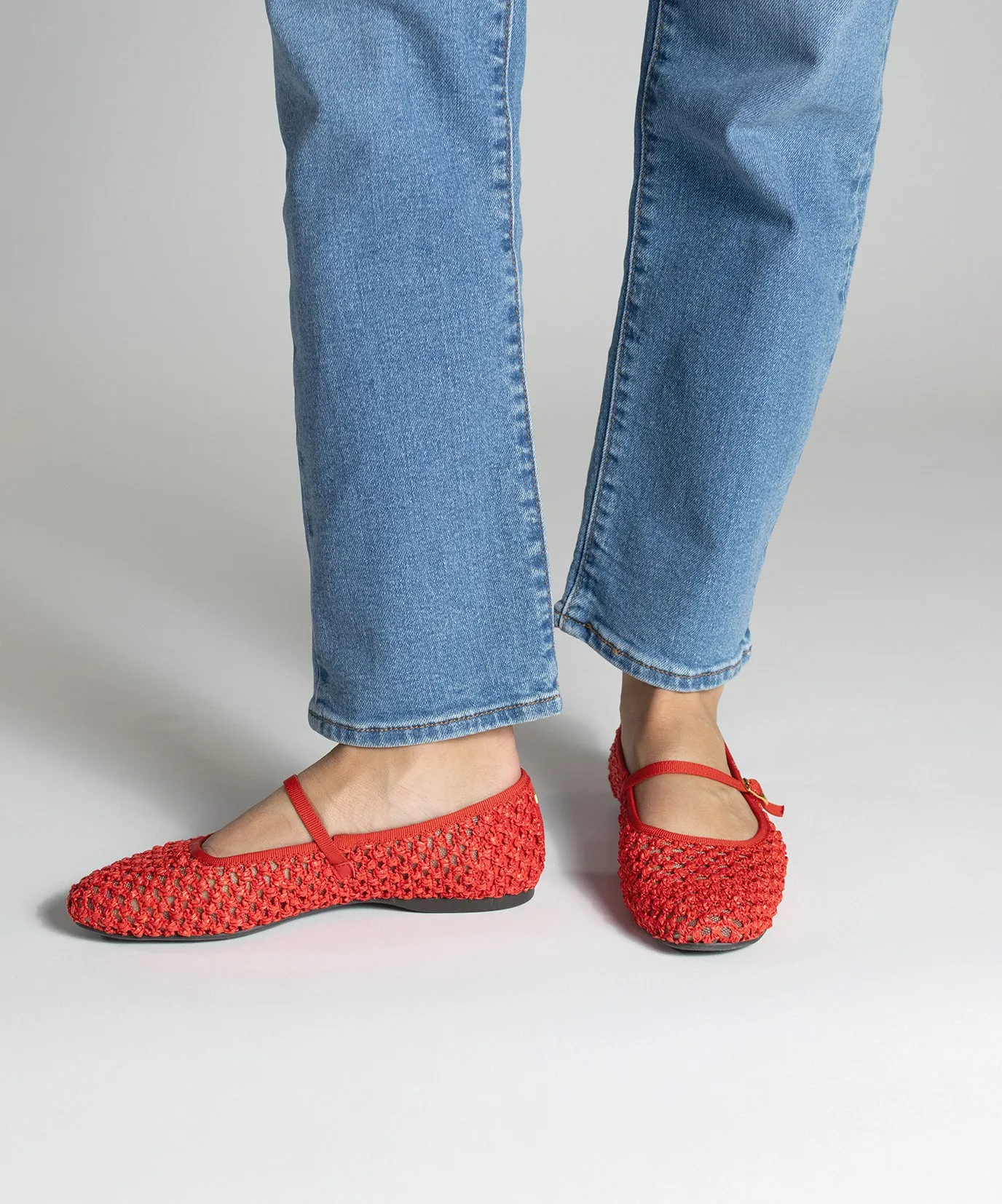 Fit Step The Hummingbird Mary Jane - Red Openweave