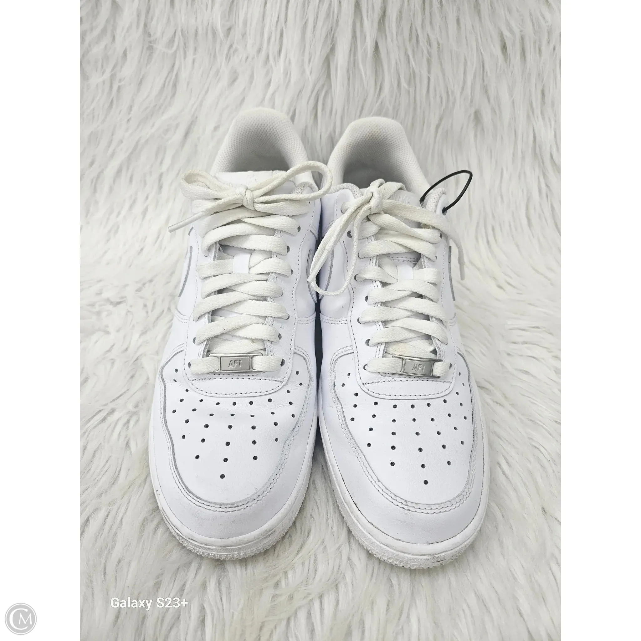 Shoes Sneakers By Nike In White, Size: 10 Secure Lace Loops Luxurious Feel