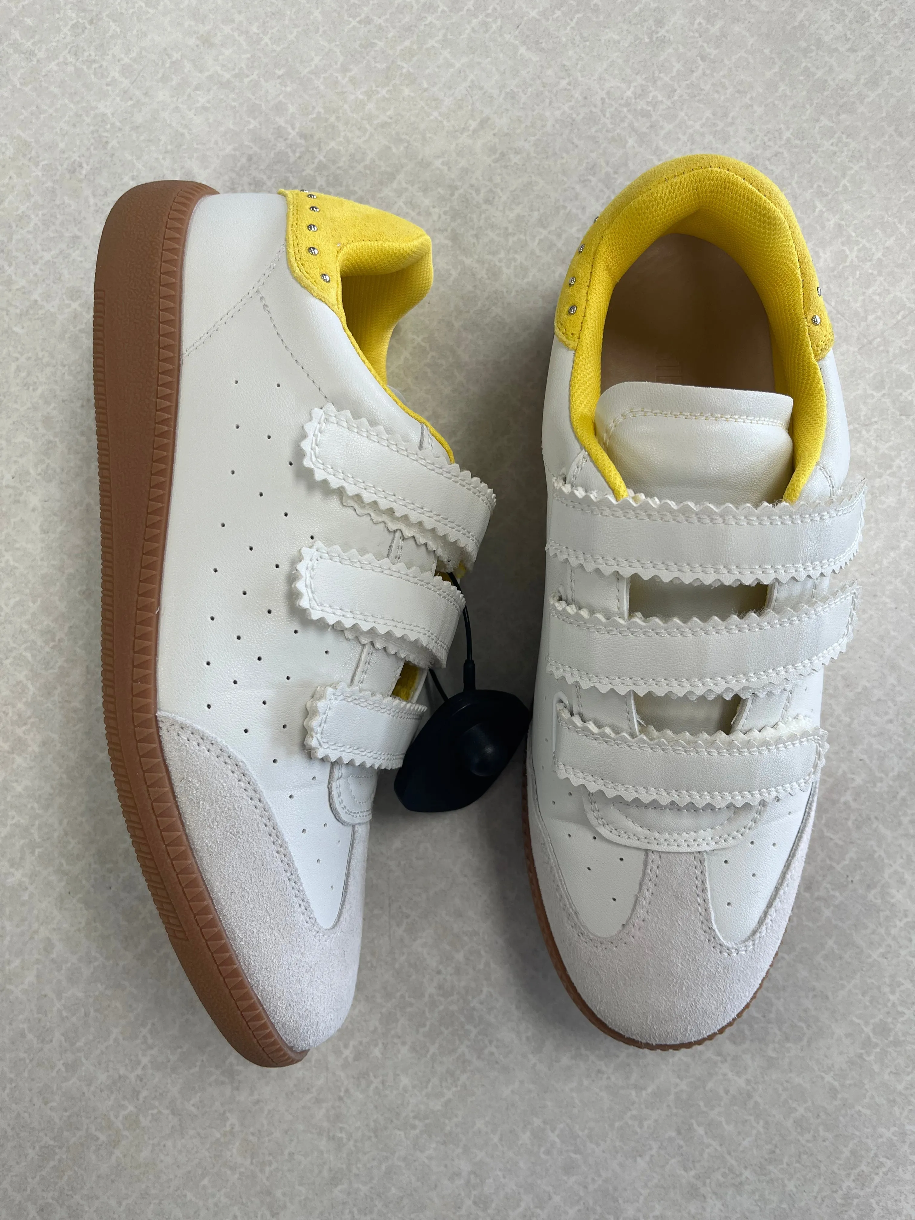 Shoes Sneakers By Steve Madden In White & Yellow, Size:8.5 Fabric Upper