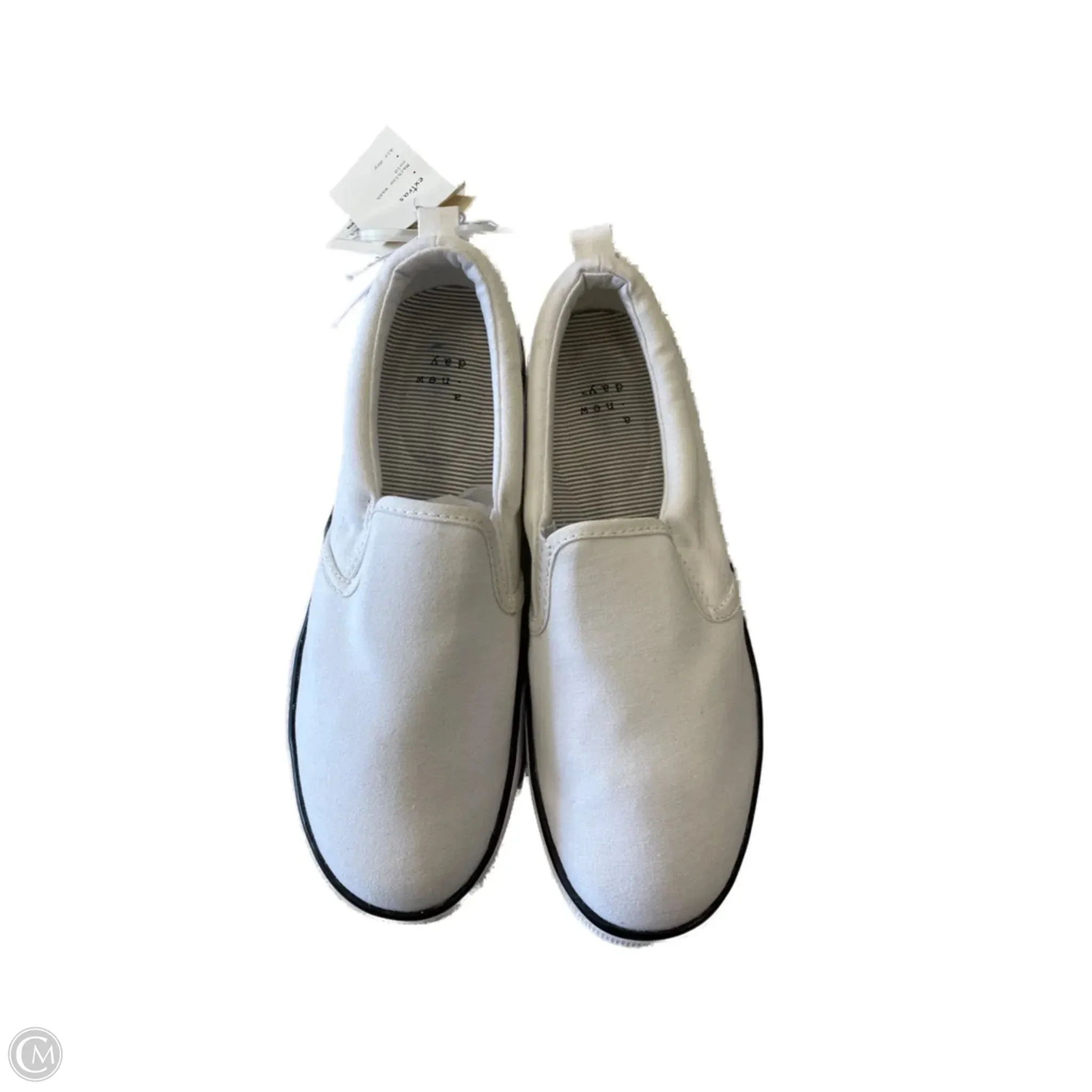 Timeless arch Shoes Sneakers By A New Day In White, Size: 6