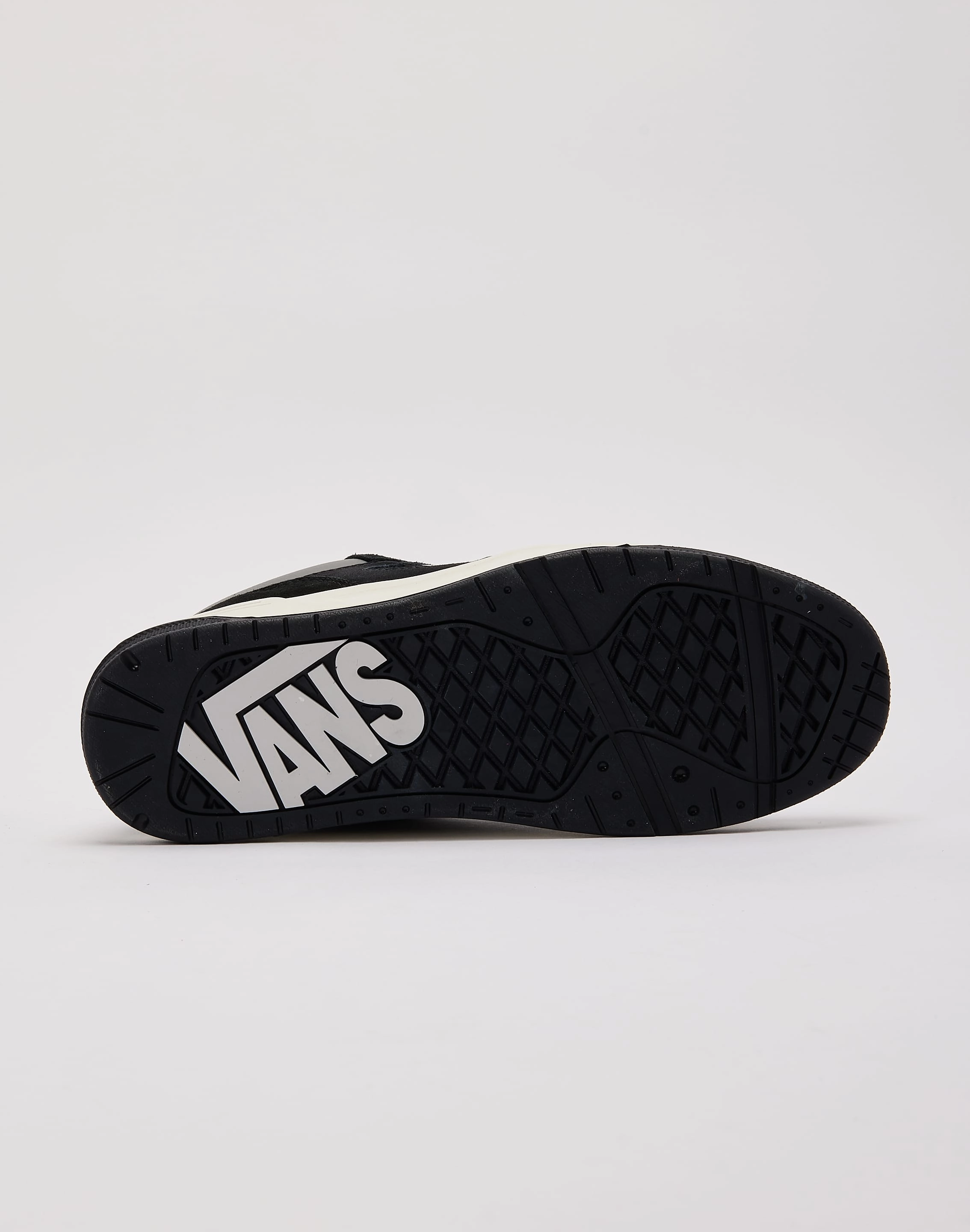 Vans Upland material Airflow channels