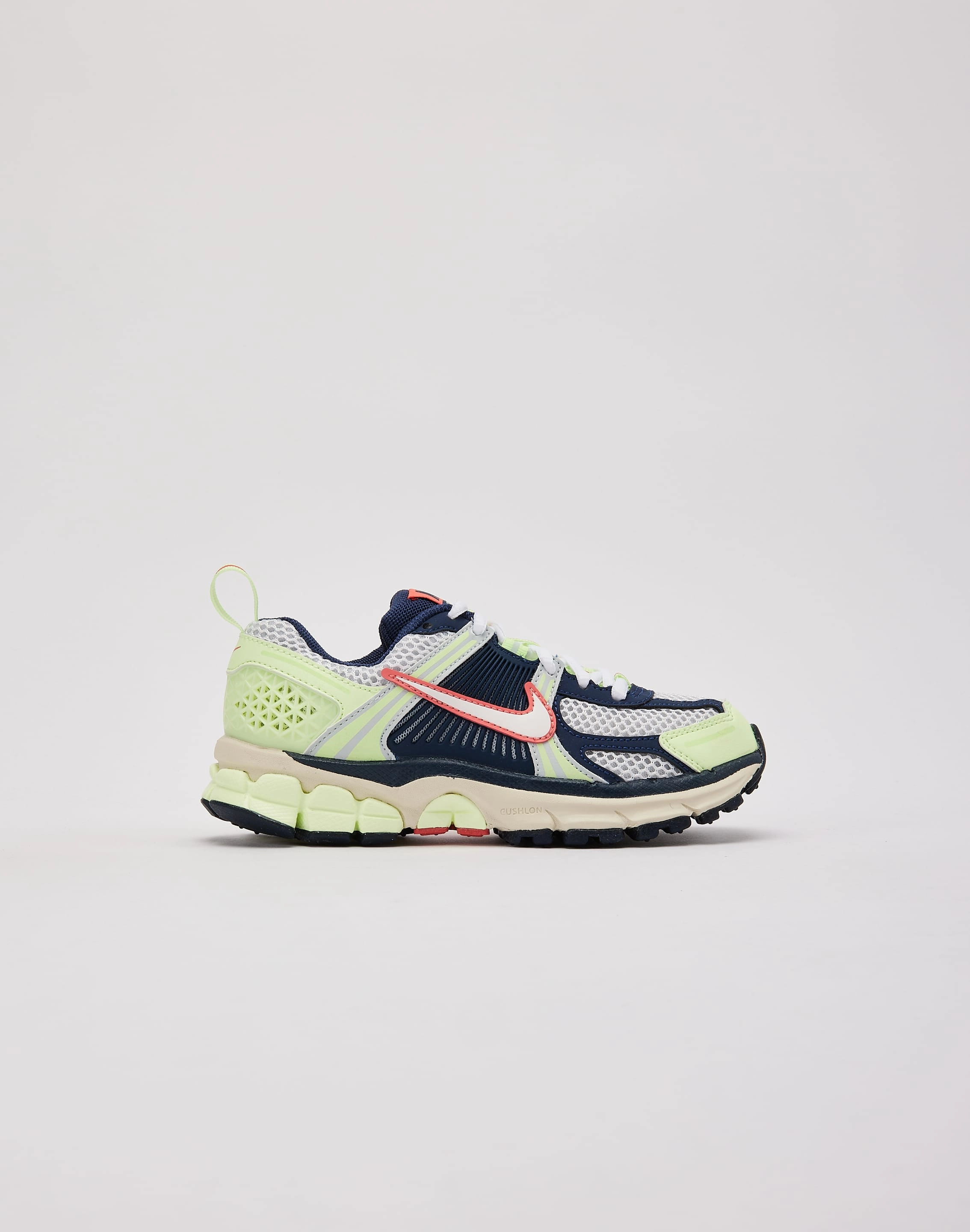 Nike Vomero 5 Pre-School Multi - surface Slip Resistant Traction