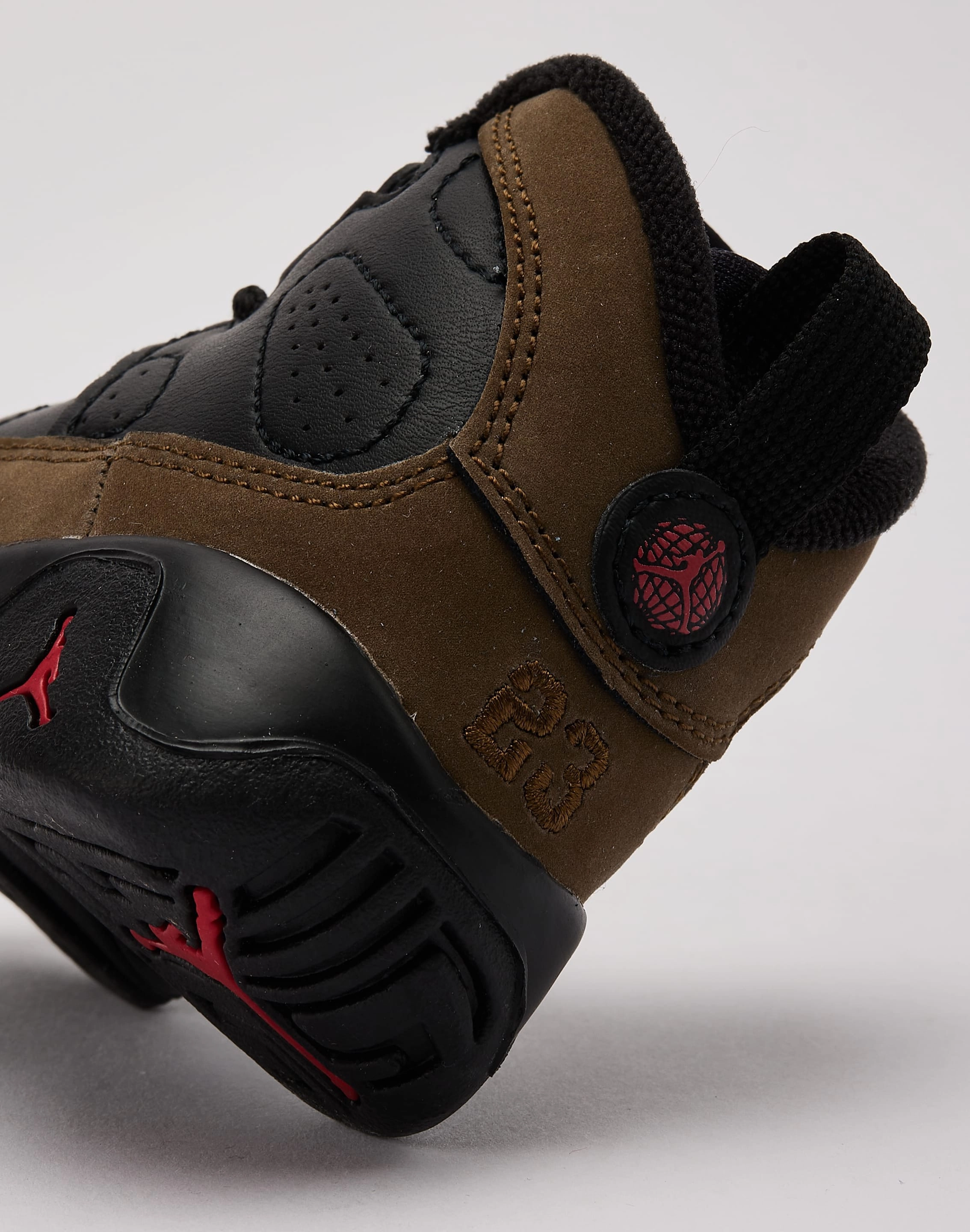 Jordan Air Jordan 9 Retro 'Olive' Toddler Odor control