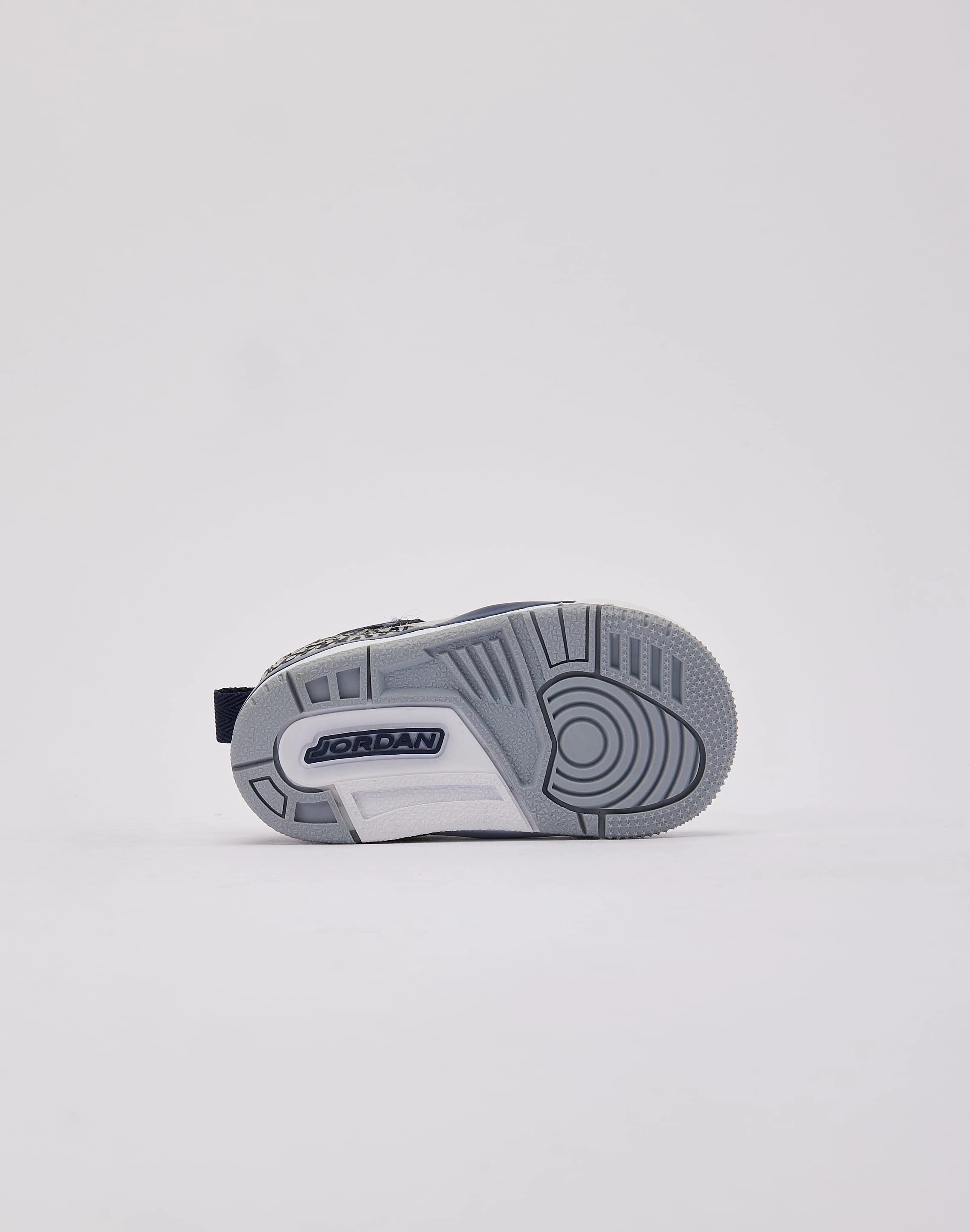 Velcro Closure System Lace - up kids' shoes Jordan Spizike Low Toddler