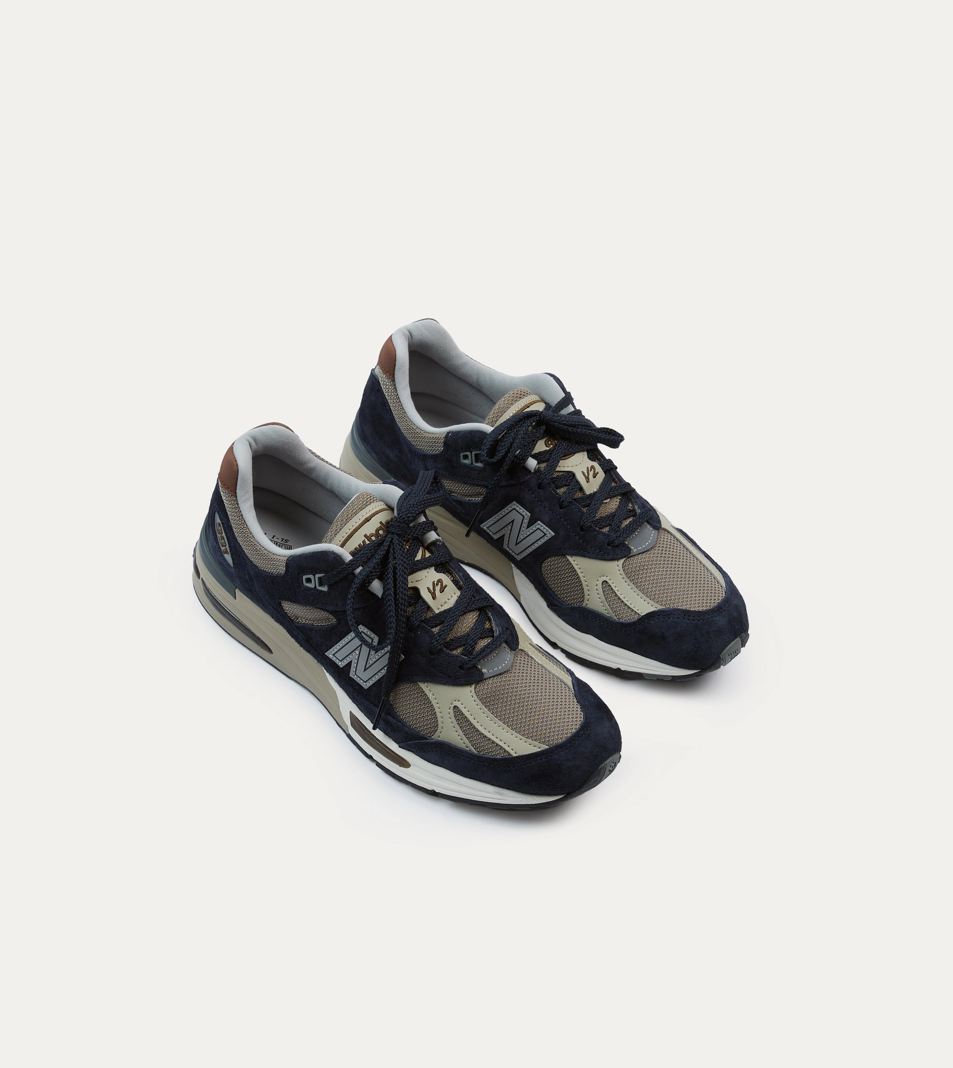 Soul Step New Balance After Midnight Made in UK 991v2 Trainers