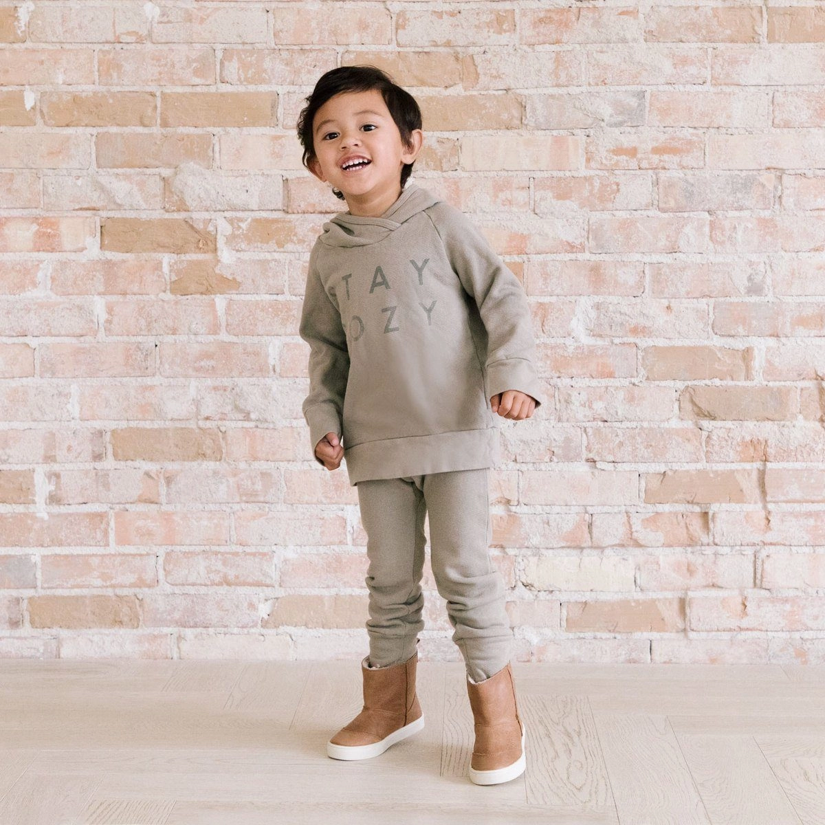 Middle-Aged Man Customizable Fit Features Weathered Brown Jackson Boot