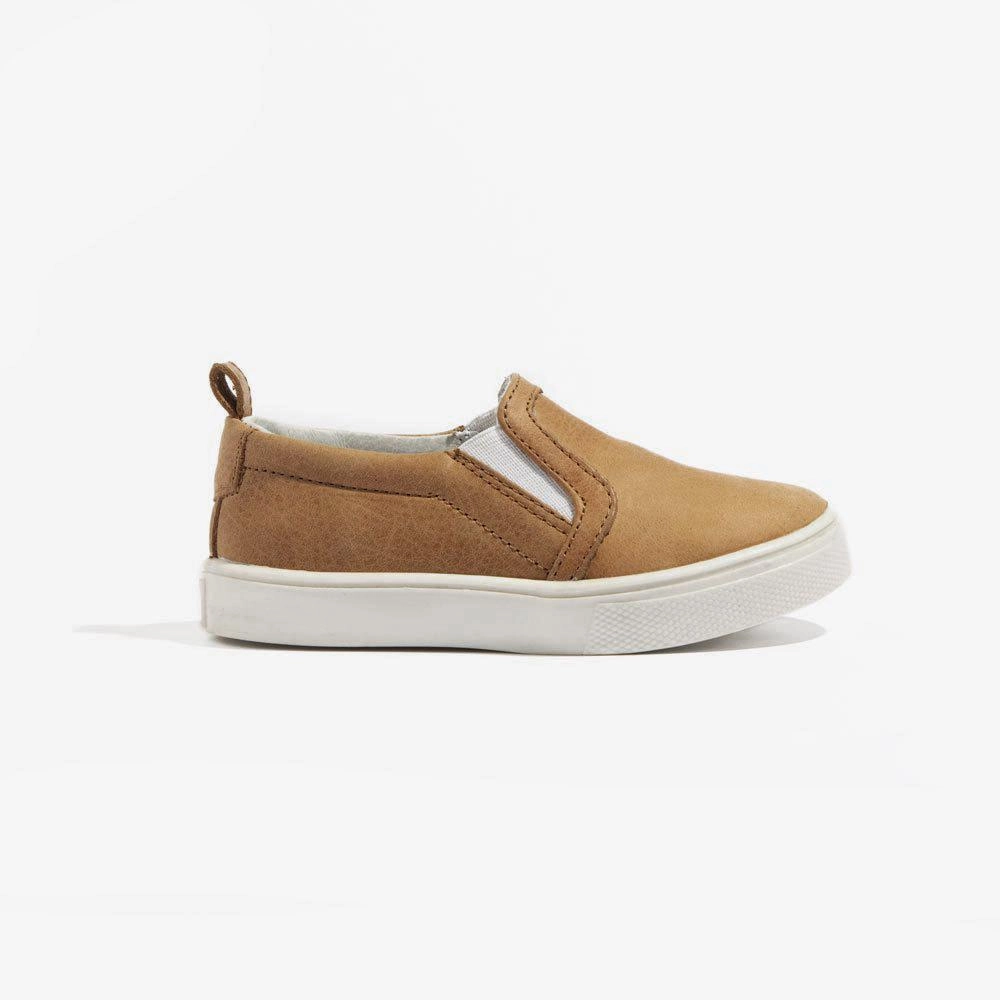 Sculpted stability Minimalist Edge Weathered Brown Slip-On Sneaker