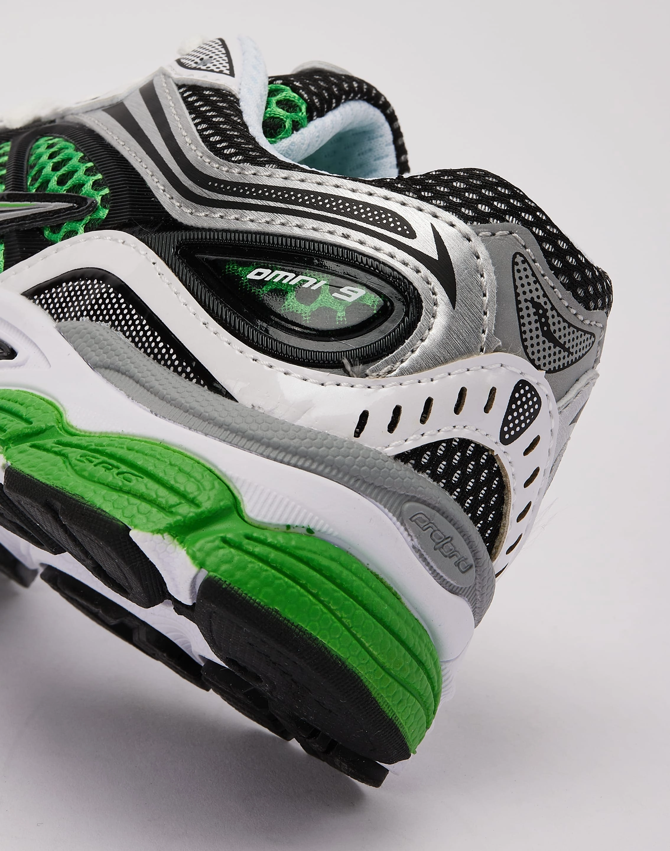 Saucony Omni 9 Pre-School Seasonal Use