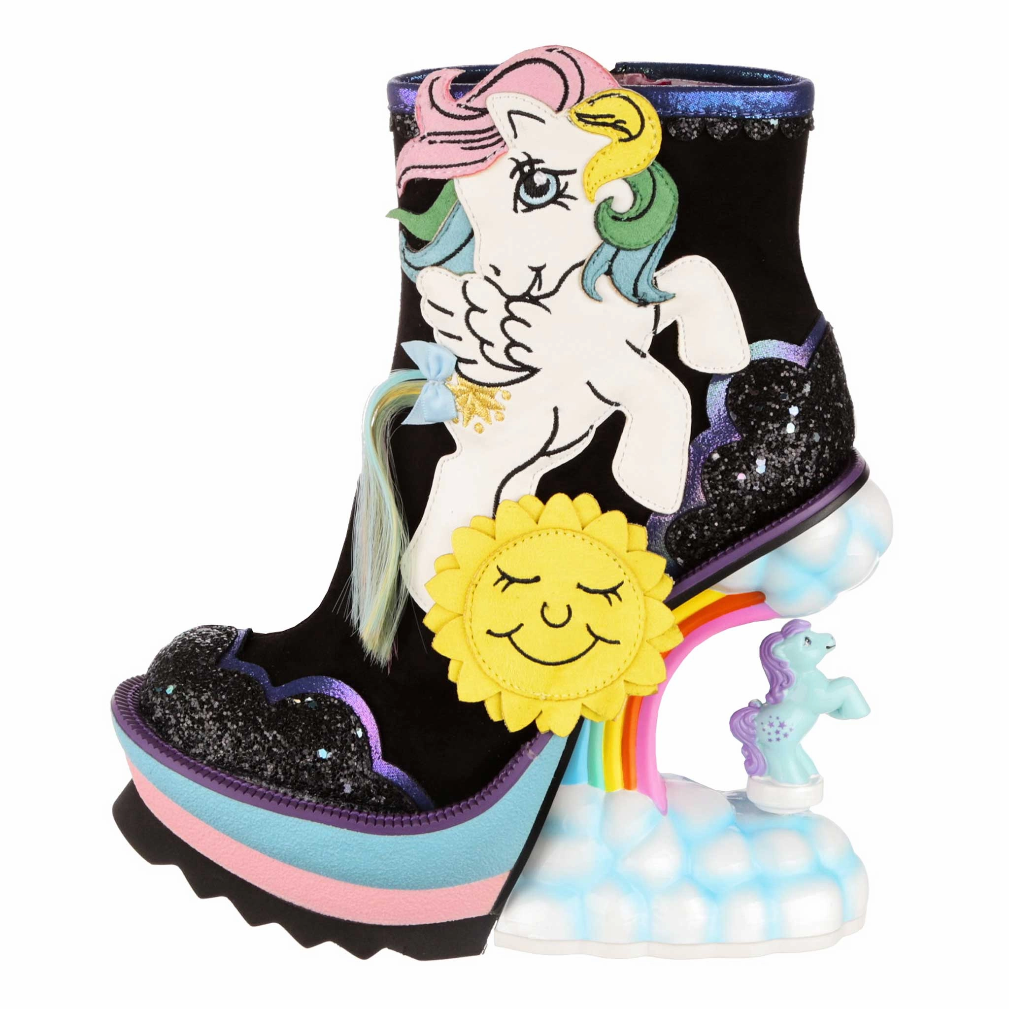 Equestria Eleganza Flexibility Design